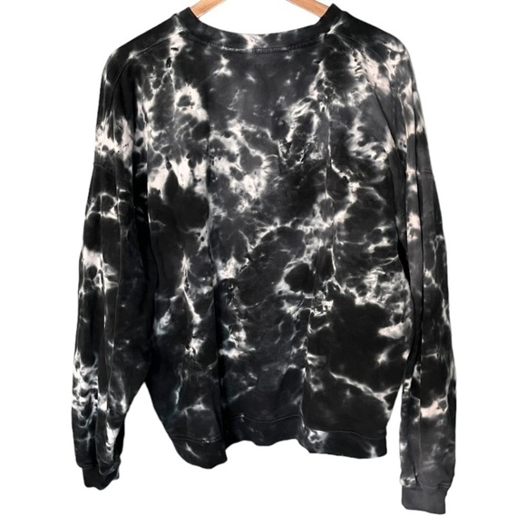 ZOOZATZ Tie Dye Oversized Tongue Floral Sweatshirt - Picture 2 of 8